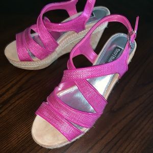 White House black market wedges 7.5